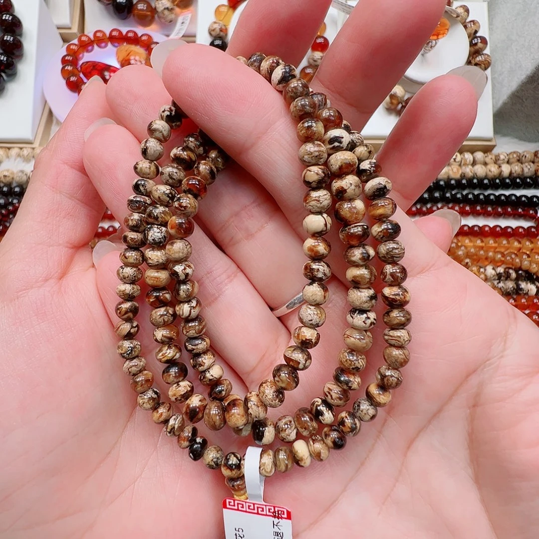 琥珀未镶嵌裸石抚顺琥珀5一级干白花