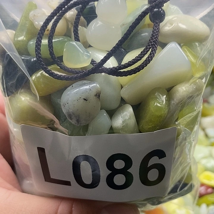 岫玉鱼缸石未镶嵌