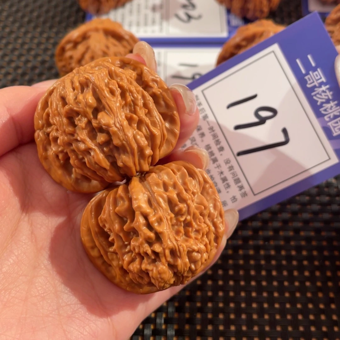 文玩核桃把件197号42尺楼