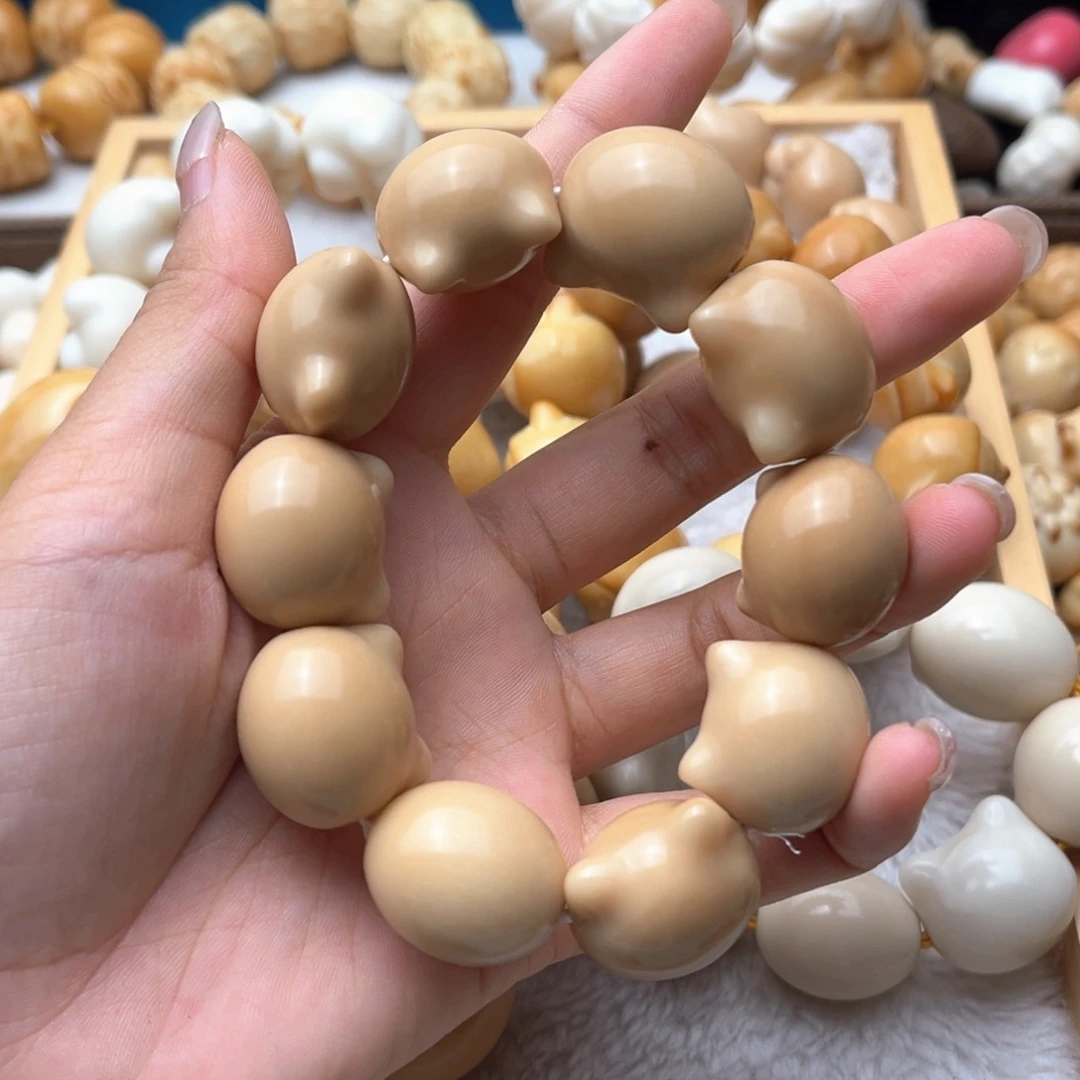 把件菩提根/象牙果卡2223