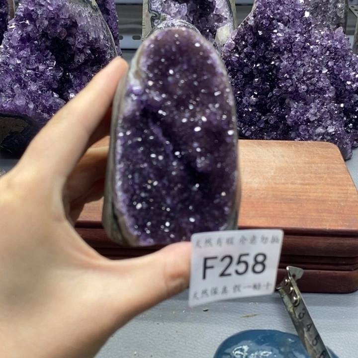 未镶嵌紫晶大型摆件（非配饰）258