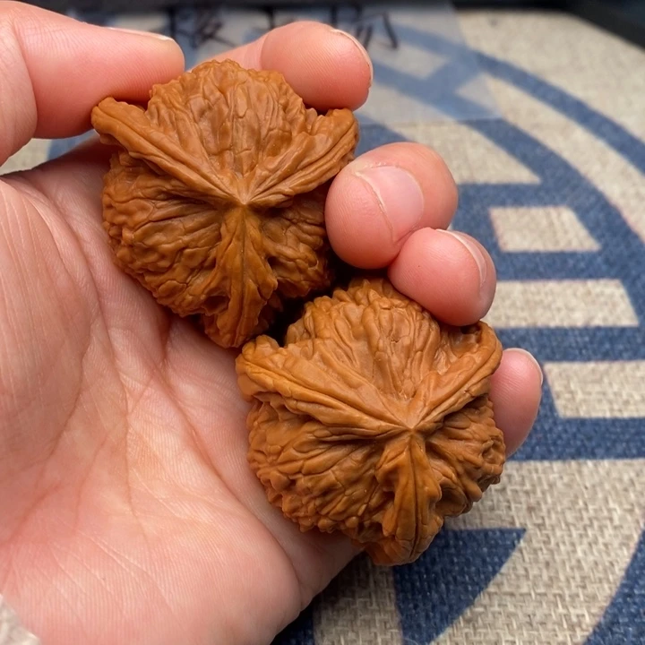 吊坠文玩核桃安****计三棱