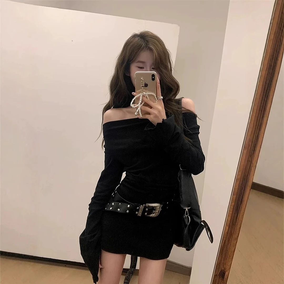 pinkmoon||慵懒风斜肩一字肩上衣秋季辣妹短裙连衣裙女清冷松弛感