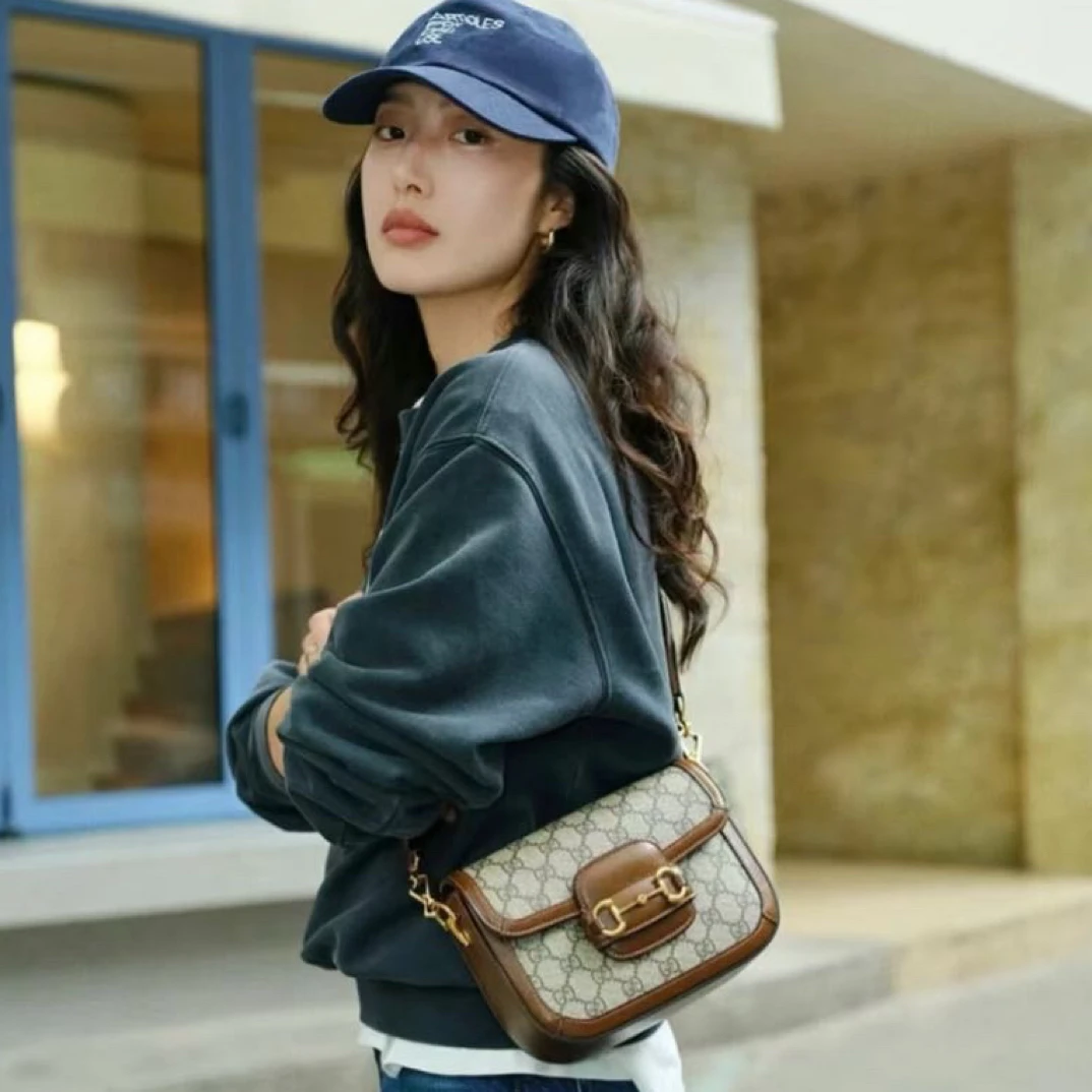 95新 GUCCI/古驰 小号1955斜挎包/5879
