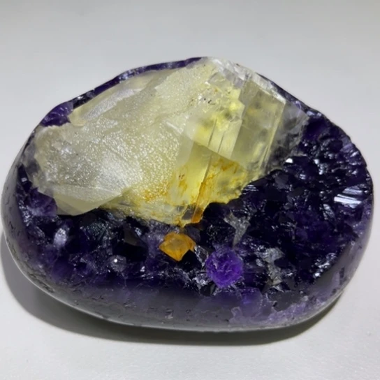 未镶嵌大型摆件（非配饰）紫晶