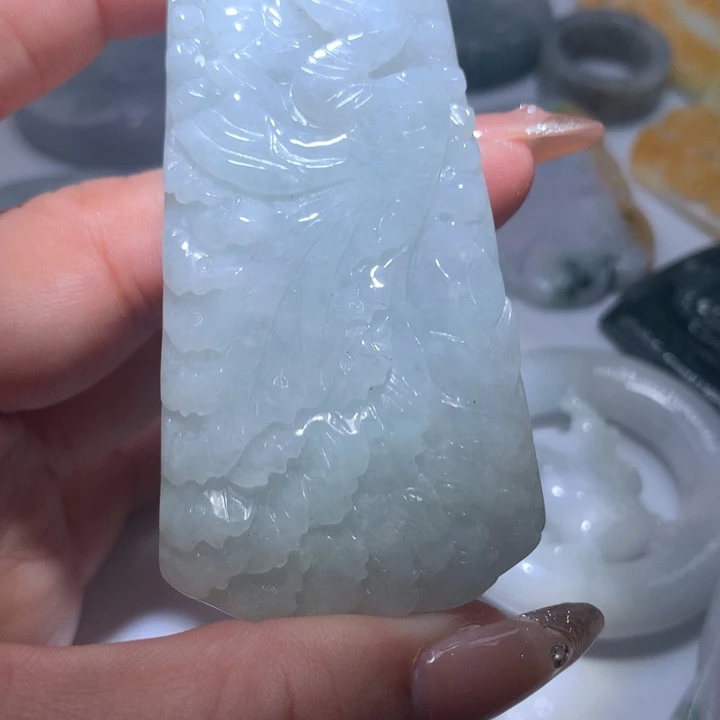 翡翠未镶嵌颈饰保真天然A货翡翠