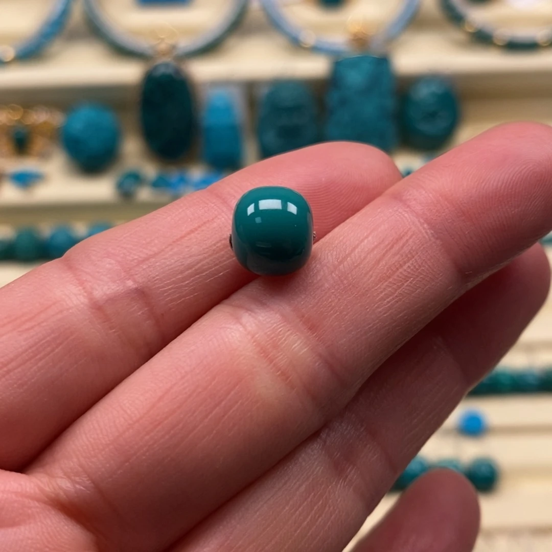 绿松石未镶嵌珠宝奇石直径9×8.2老型