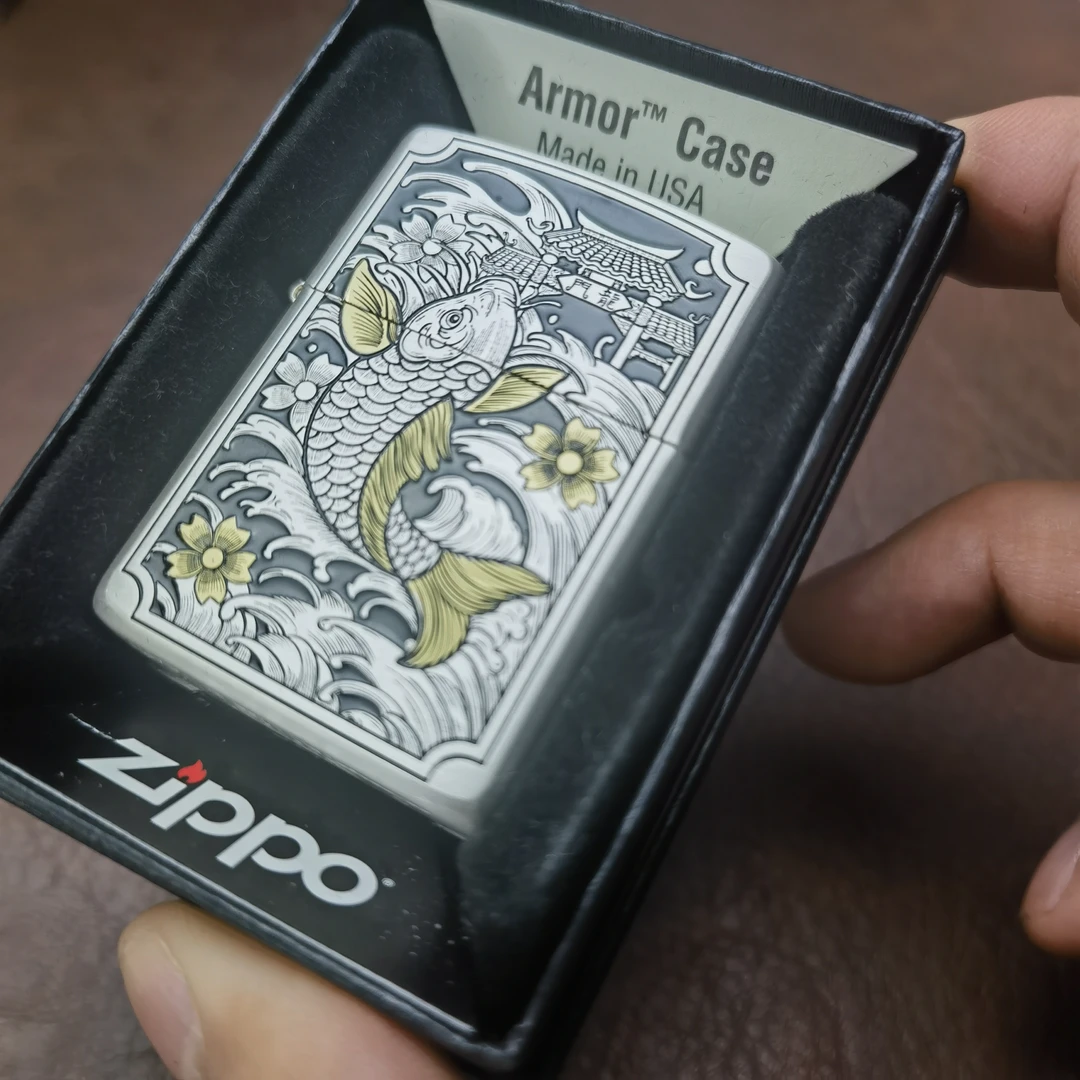 【CC】Zippo打火机盔甲错金银锦鲤鱼跃龙门228