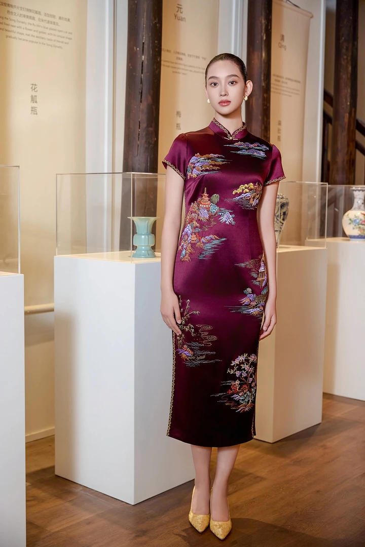 朱紫褕170212六礼深酒红双开叉长款高贵旗袍婚宴喜婆婆旗袍