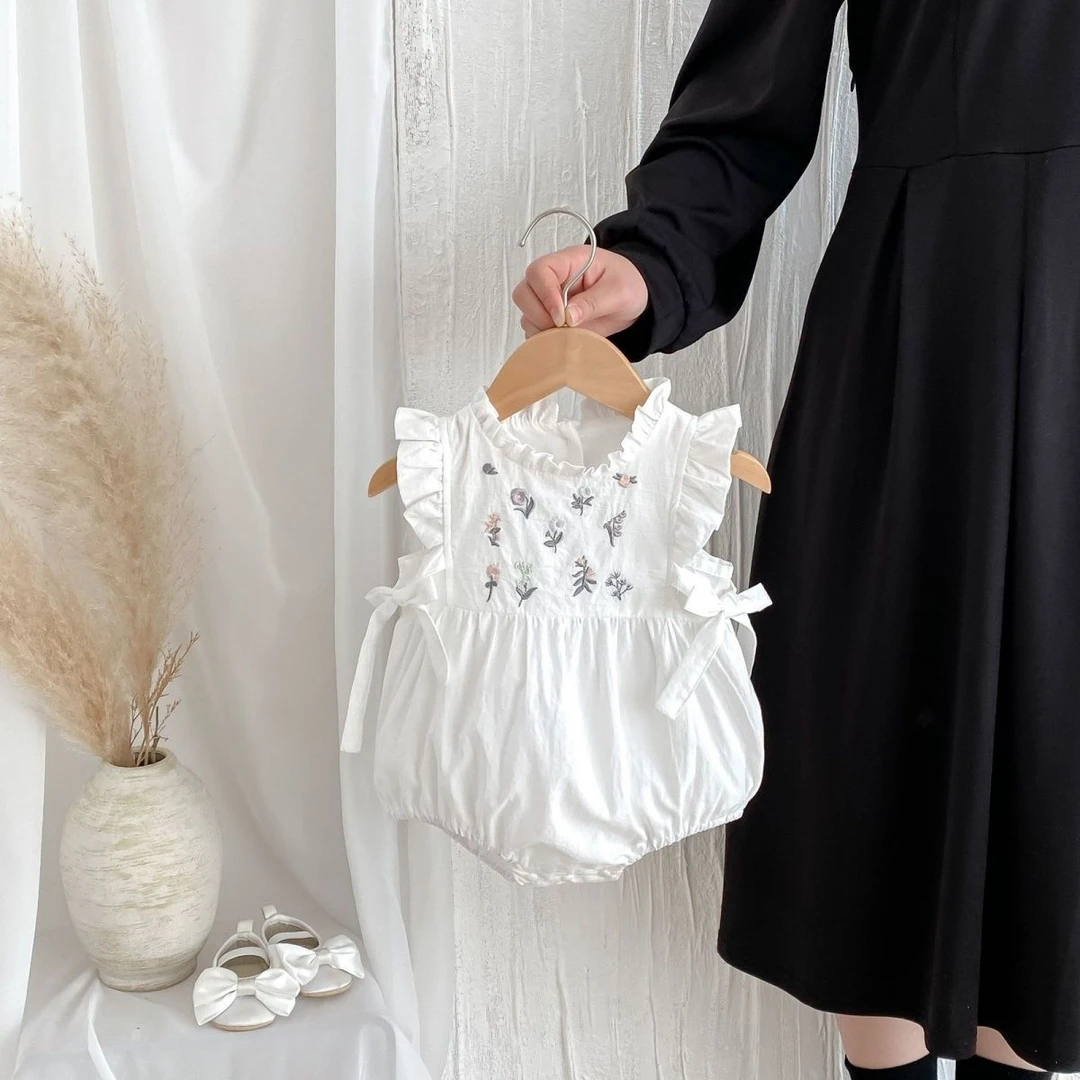 【店铺热销】婴儿连体衣夏季新款洋气女宝宝衣服夏装女婴满月百天包