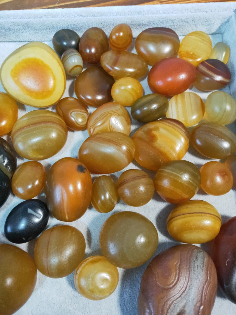 奇石天然原石摆件皮质光滑细腻