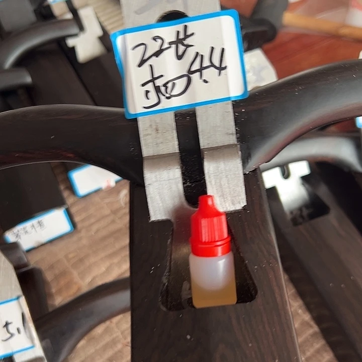 吴***三紫光檀木料子一个