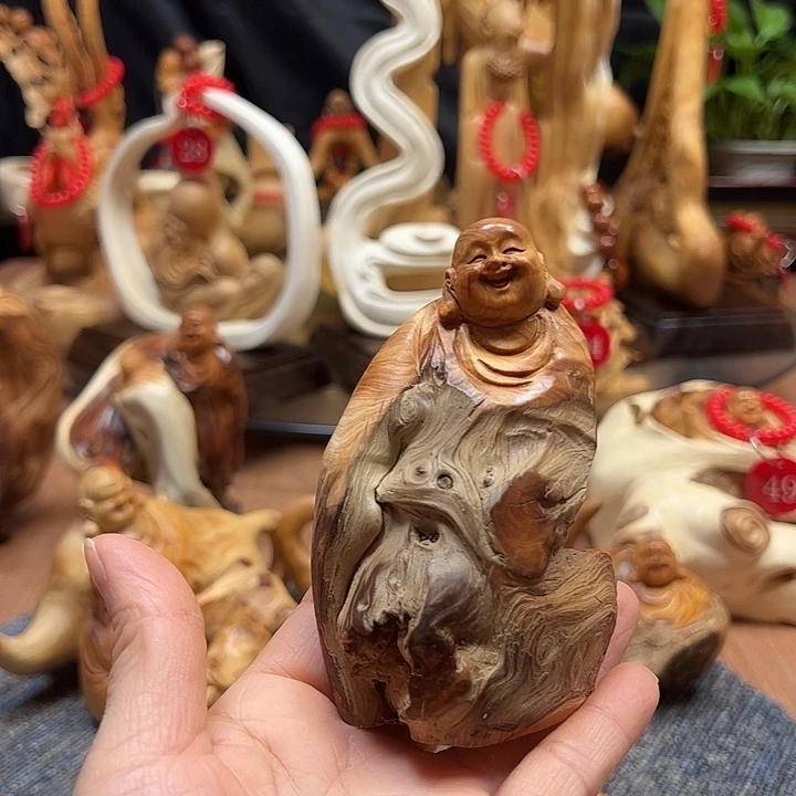 无事牌非洲檀香崖柏摆件