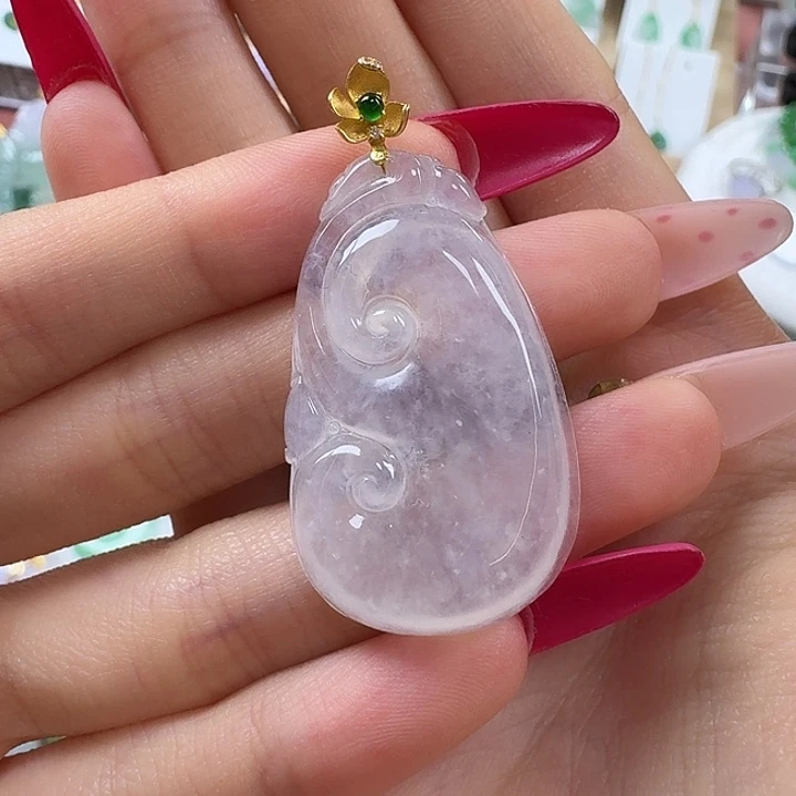 翡翠未镶嵌颈饰白冰如意