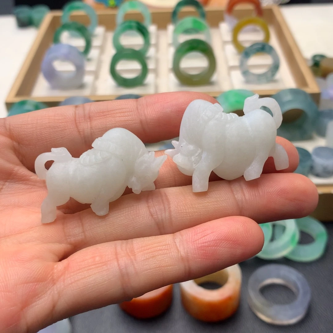 定制翡翠未镶嵌无**聊翡翠