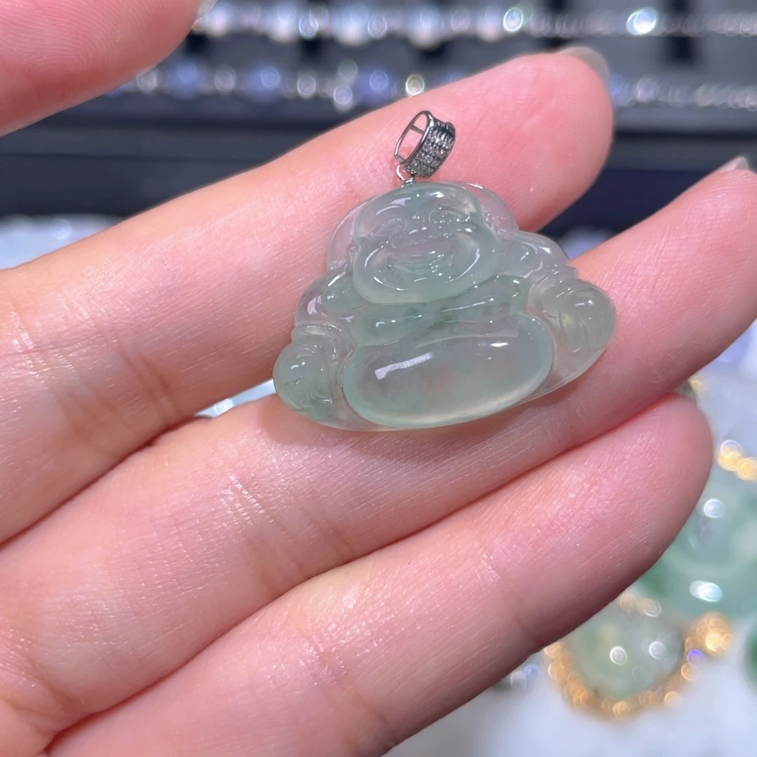 颈饰18K金镶嵌翡翠翡翠