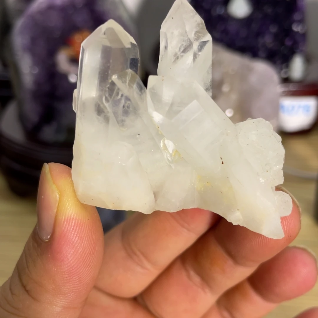 紫晶未镶嵌大型摆件（非配饰）