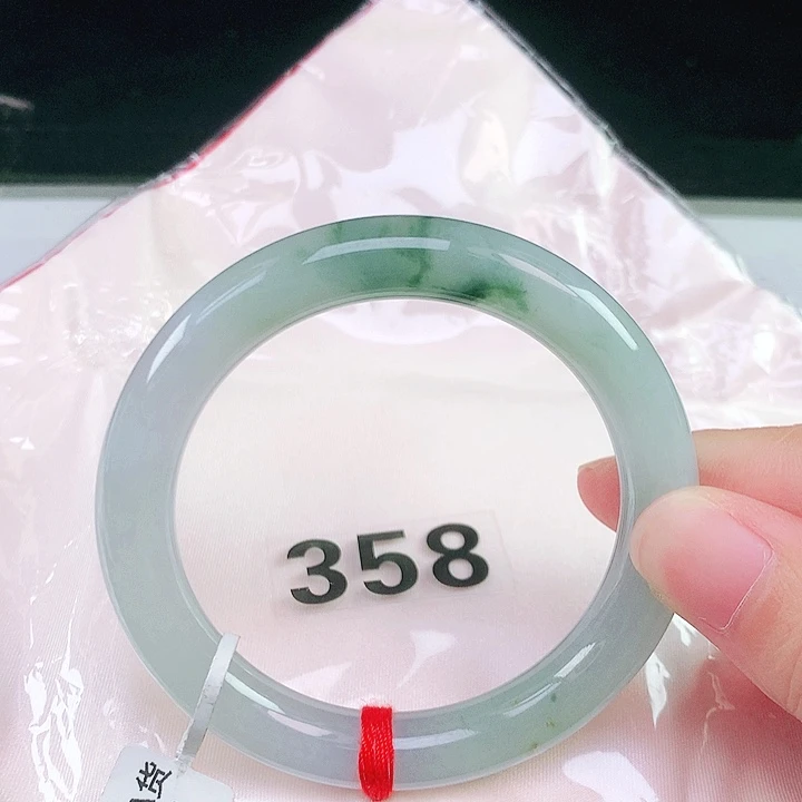 未镶嵌手镯翡翠翡翠手镯