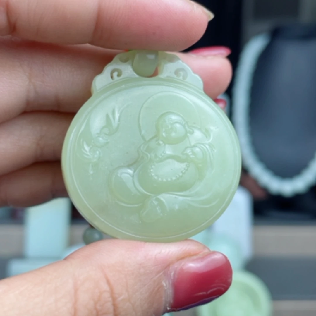【闪购商品】颈饰未镶嵌和田玉