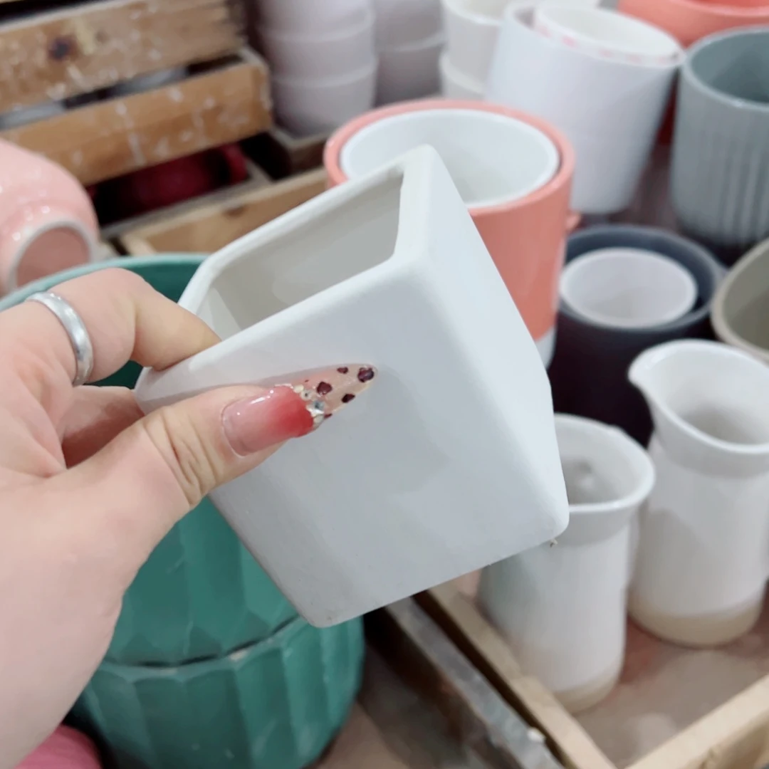 有孔，陶瓷花盆满10米包邮发货