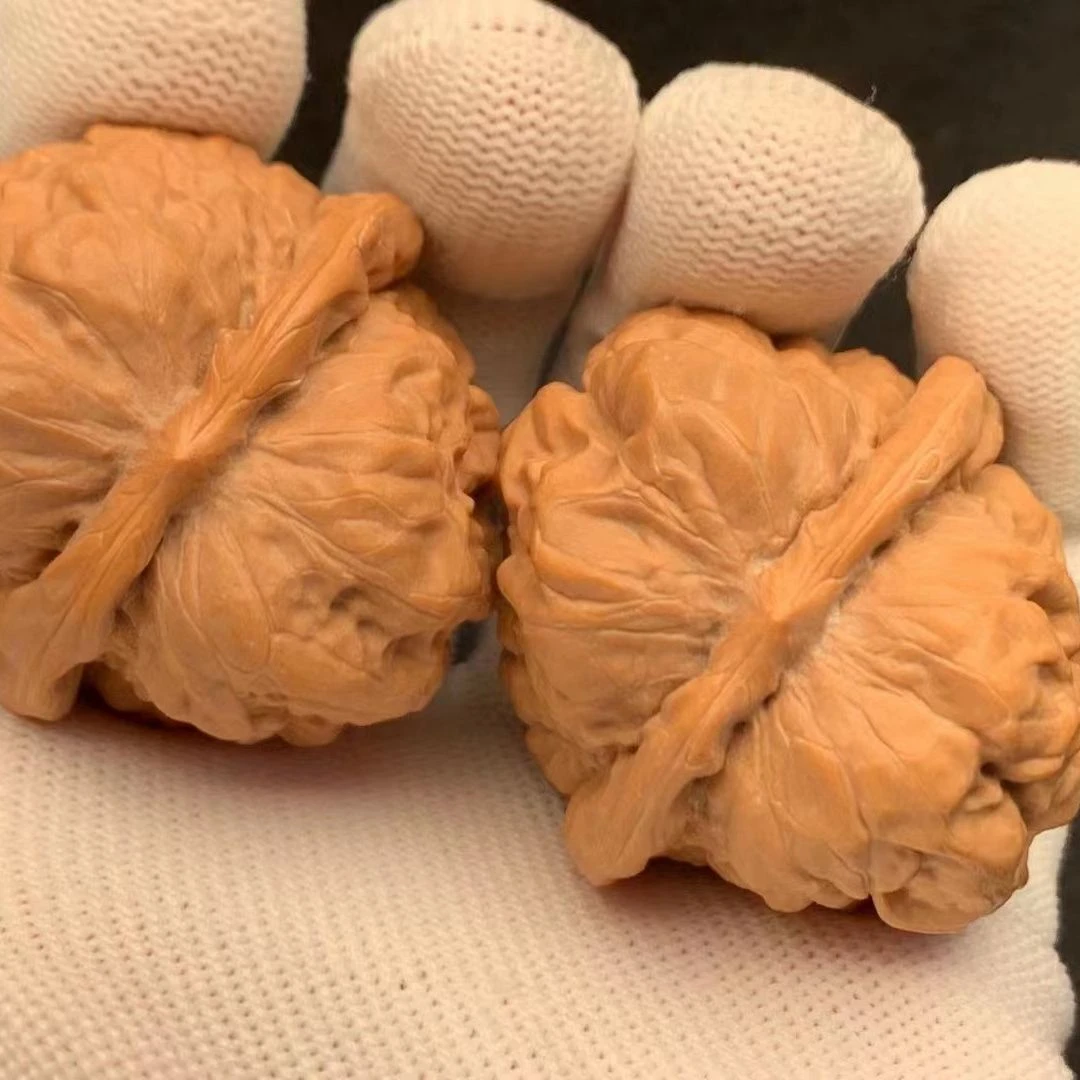 精品蛤蟆头文玩麻核桃