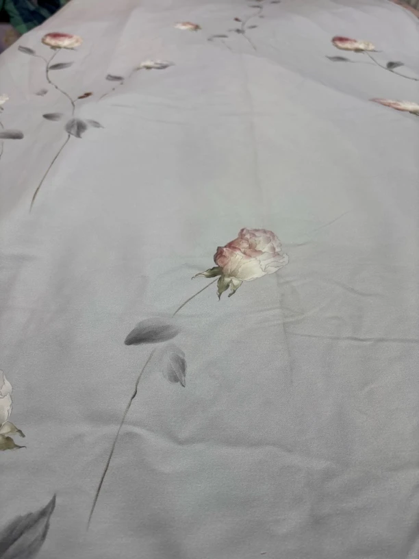 【红红家纺二店】纯棉数码贡缎 琦梦悦然蓝灰