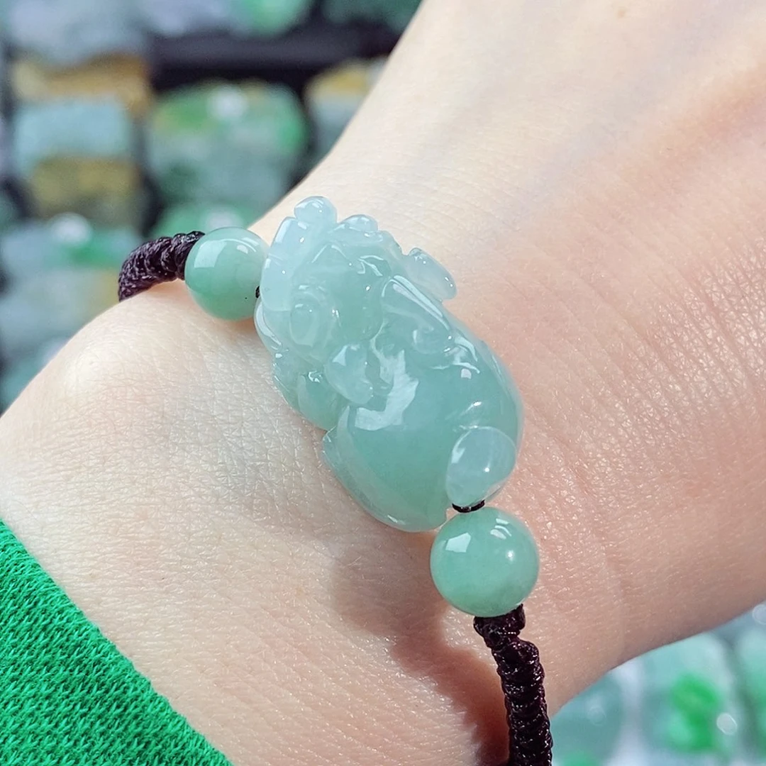 颈饰未镶嵌翡翠天然