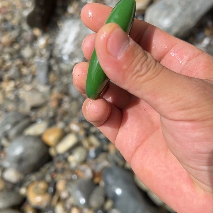 未镶嵌石英岩玉车挂