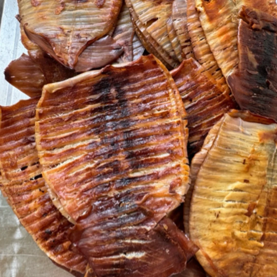 鱿鱼片。即食鱿鱼干