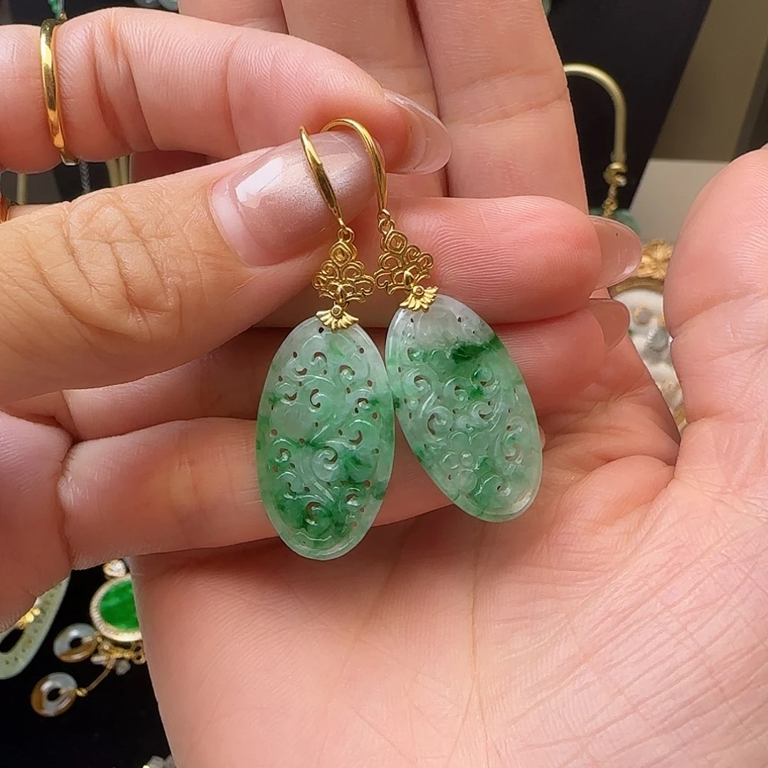 欣***格翡翠18K金镶嵌耳饰耳钩款