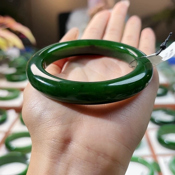 未镶嵌手镯和田玉（碧玉）56.57