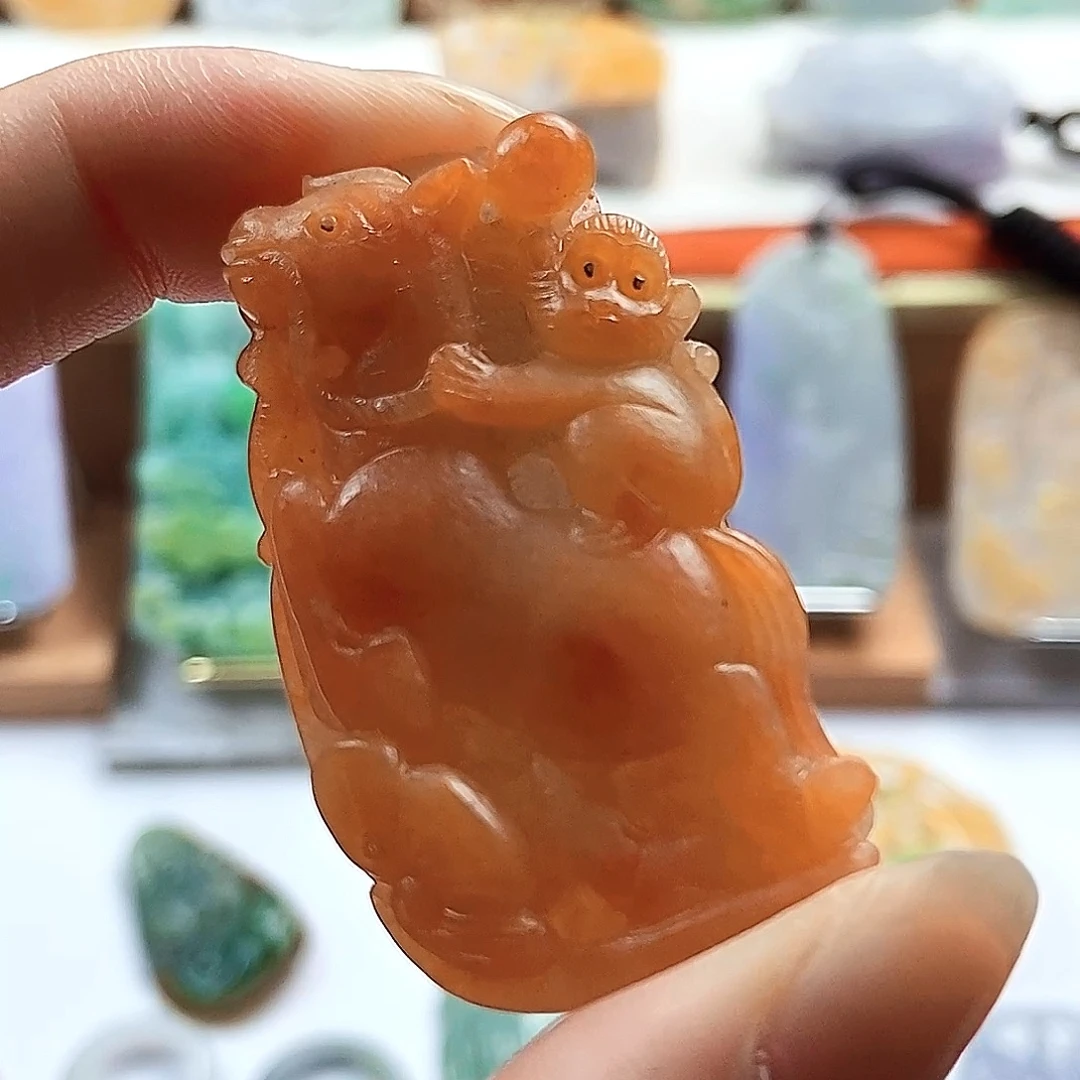 定制翡翠未镶嵌翡翠