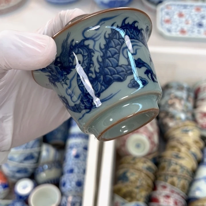 瓷片淘泥铠甲龙马蹄盖碗