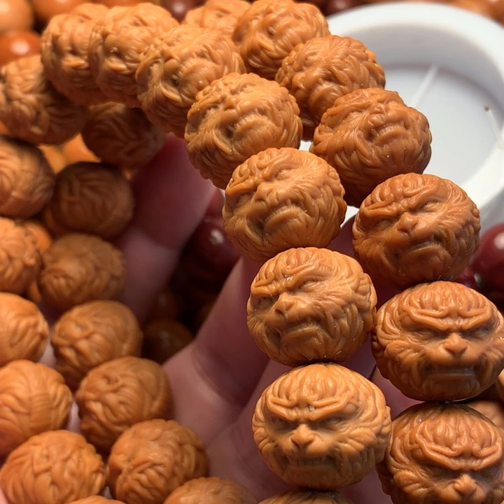 【闪购商品】猴头核桃手串情**片悟空