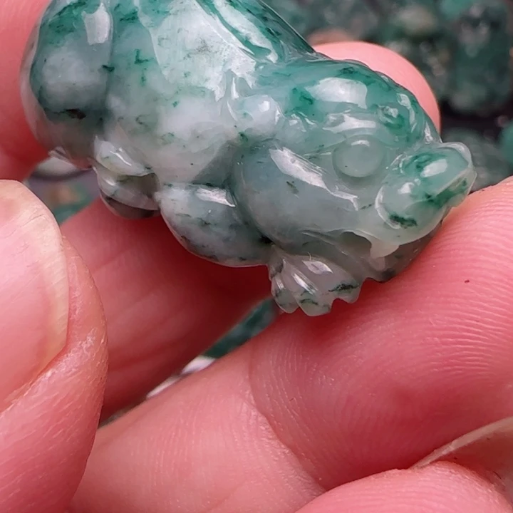 独山玉未镶嵌吊坠(不含链)