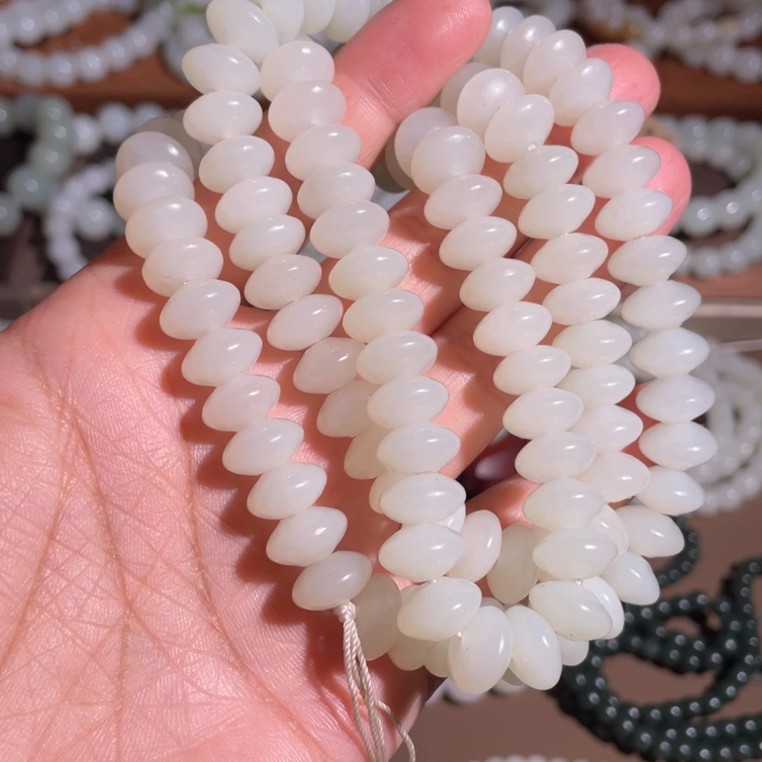 颈饰未镶嵌和田玉11 算盘珠108