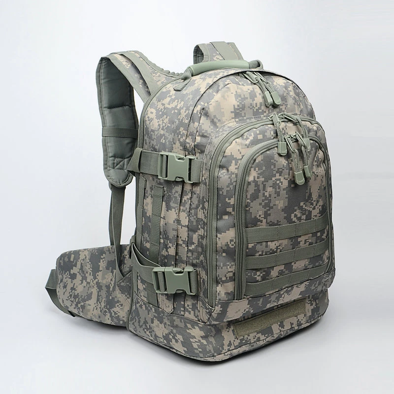 户外双肩背包（颜色款式不挑）