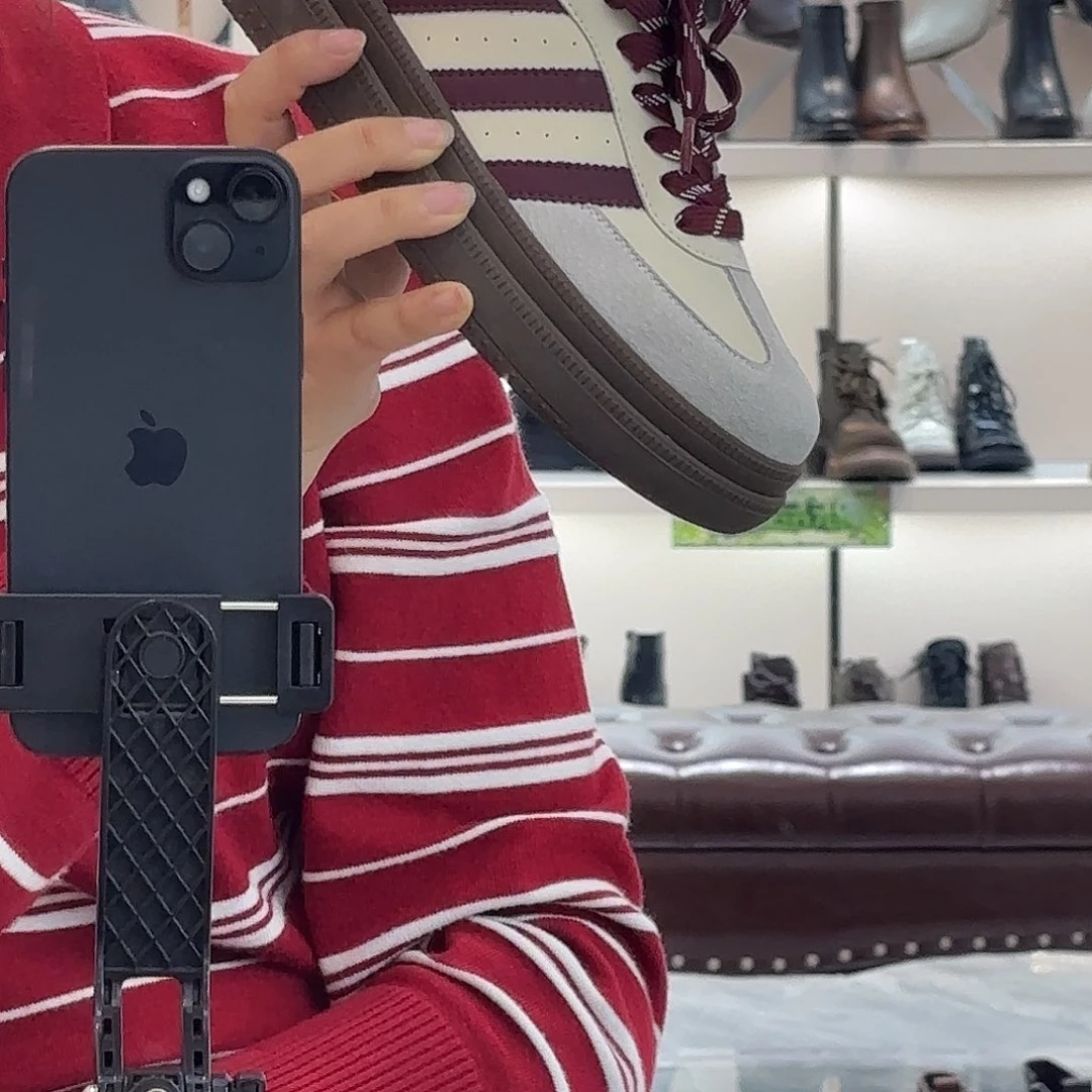 513003红色40德训鞋