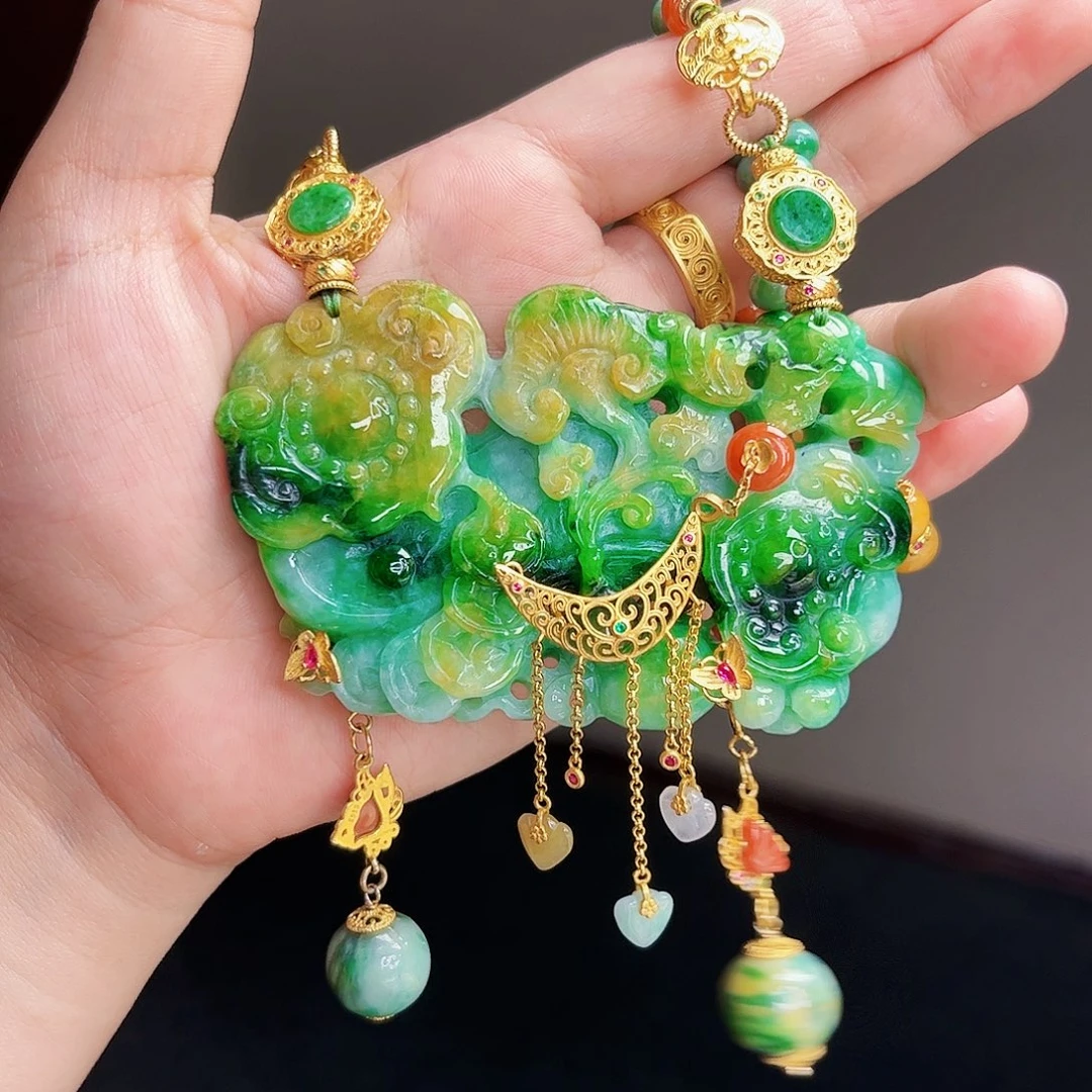 【闪购商品】翡翠未镶嵌吊坠(赠链)