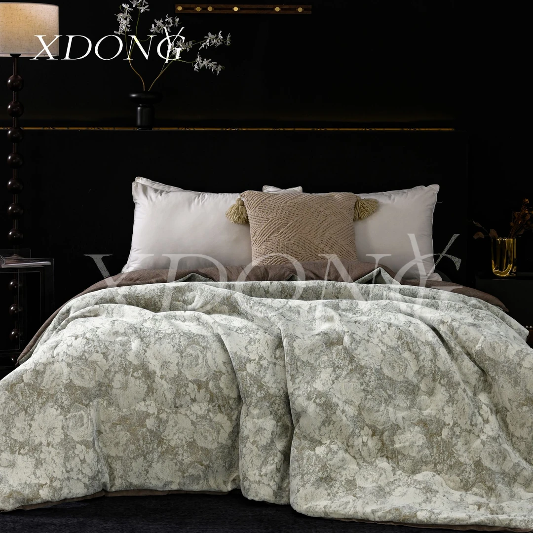 XDONGY（冬云家纺）200*230高精密柔软亲肤高奢 普罗旺斯绿 冬被