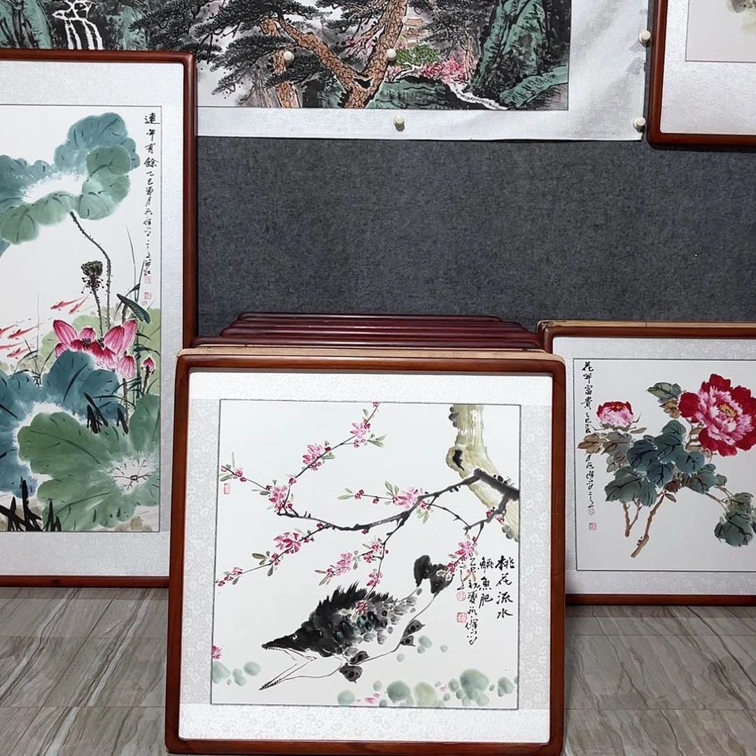 国画书画作品带框63×63厘米