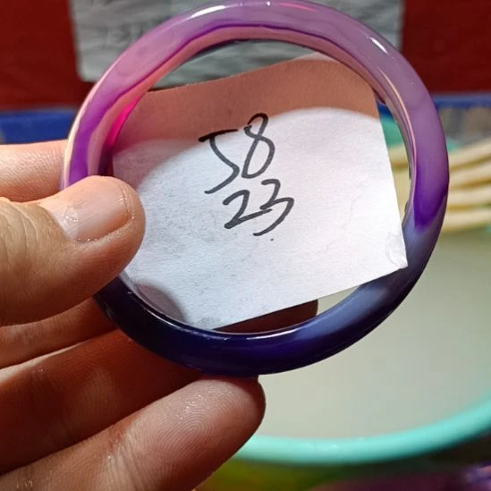 玛瑙/玉髓手镯未镶嵌