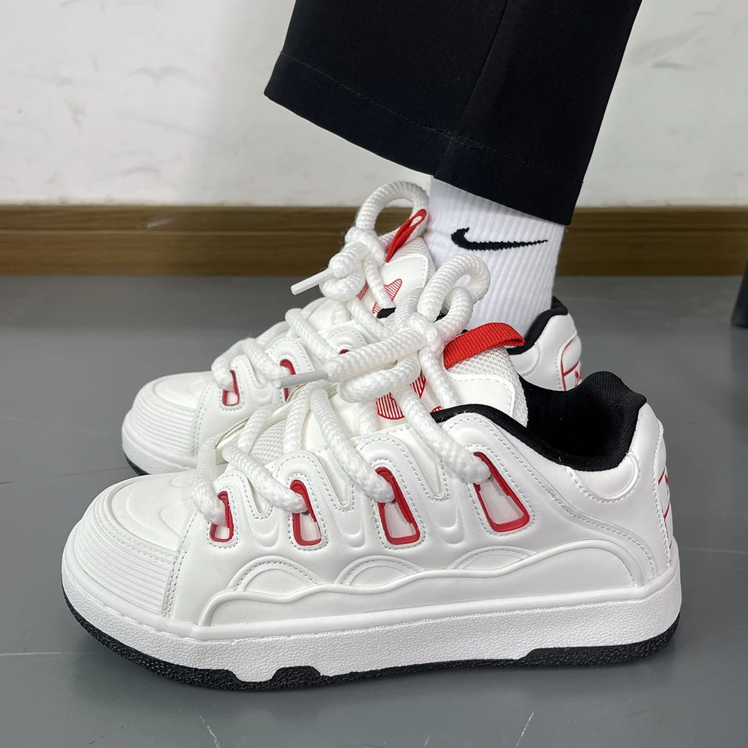 男鞋ins国潮小众高级感面包鞋红白撞色拼接复古低帮男女休闲板鞋