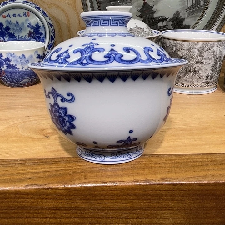 0***2青花点工宝相盖碗