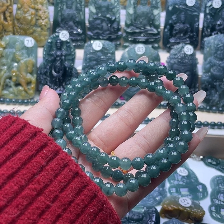 翡翠未镶嵌颈饰翡翠未镶嵌