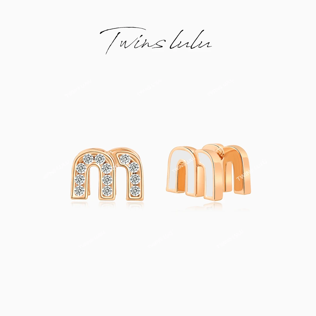 TWINS LULU 双十二百搭经典高级轻奢风独特M字母耳环TSL917