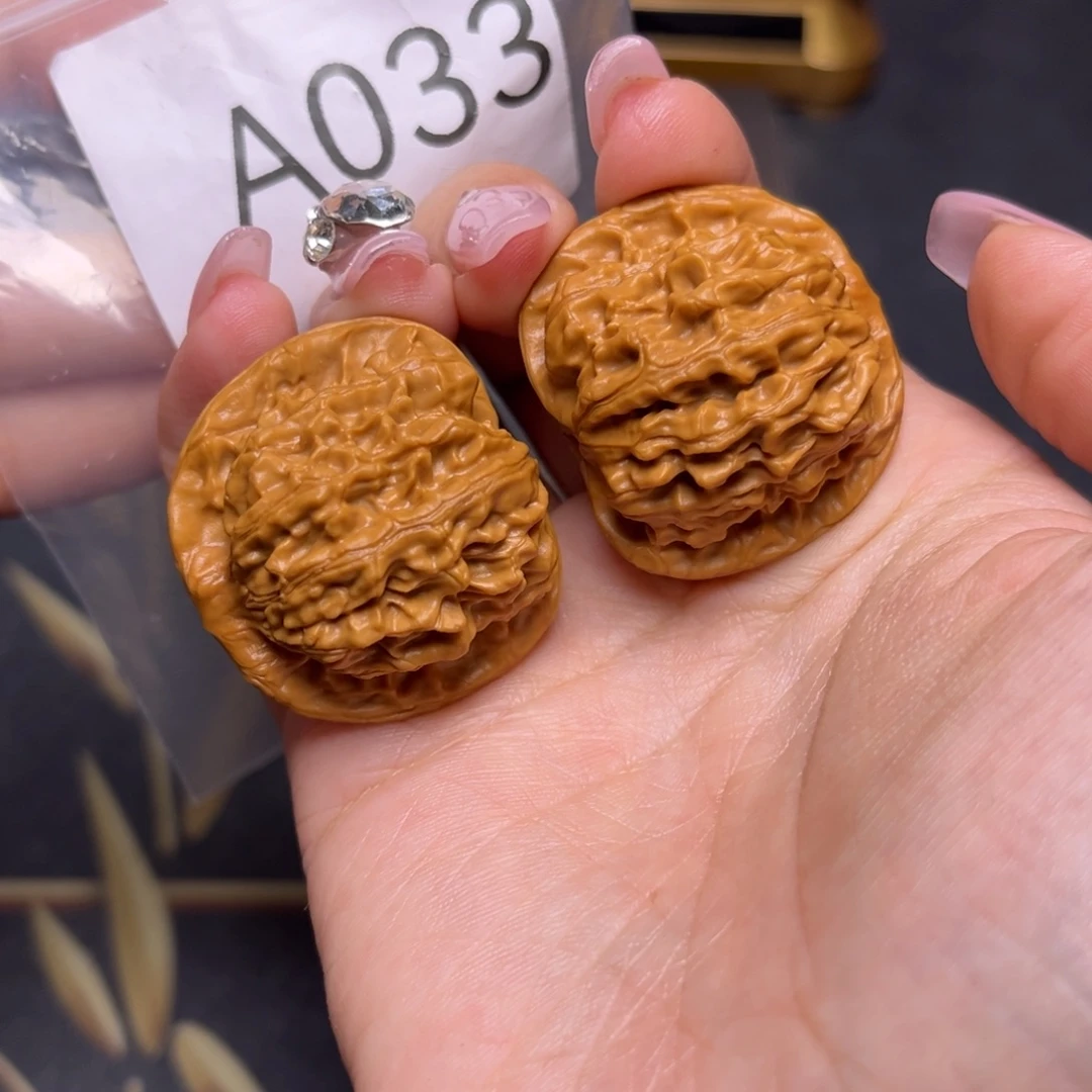 文玩核桃吊坠二爷帽36.5