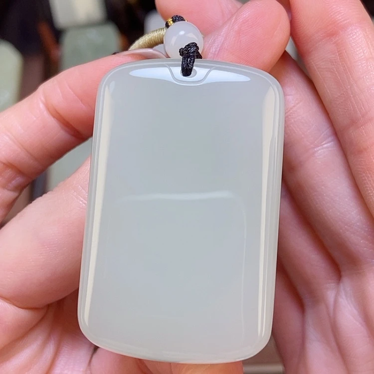 【闪购商品】颈饰未镶嵌和田玉