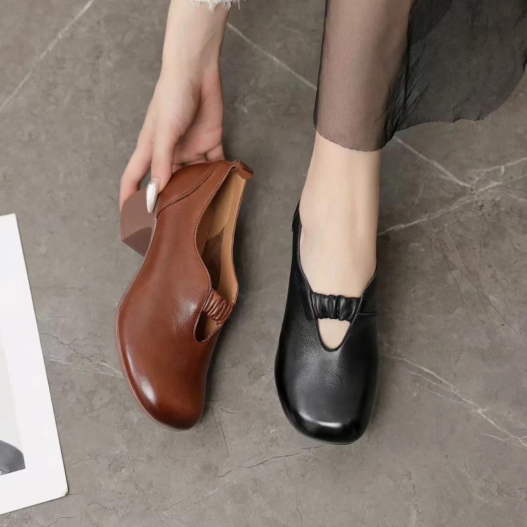 复古真皮粗跟中跟圆头单鞋女2025秋季新款女鞋手工软底舒适妈妈鞋