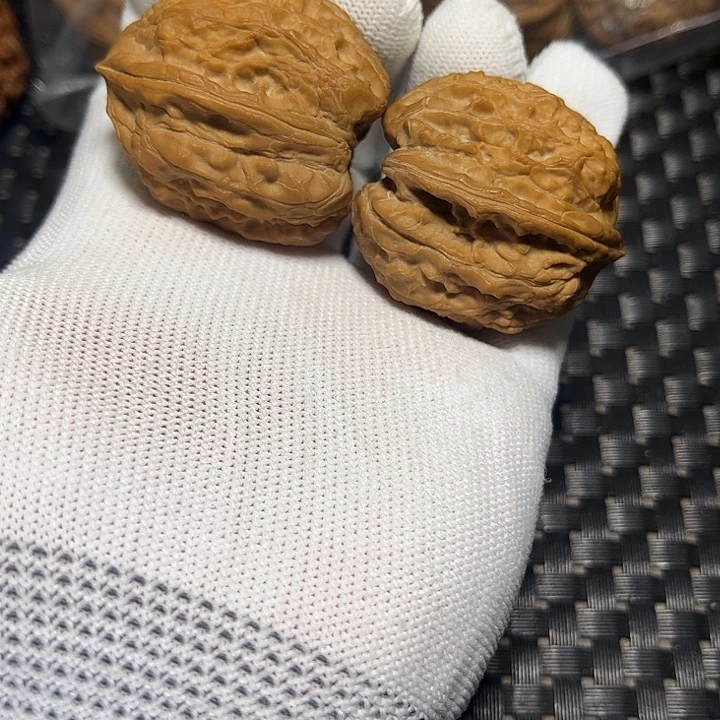 吊坠文玩核桃野生无名